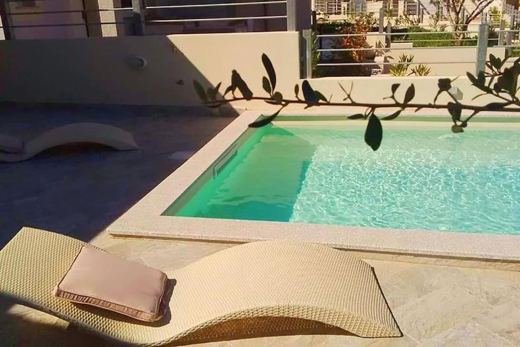 ואלדוריה Villa Etienne - Key To Villas מראה חיצוני תמונה